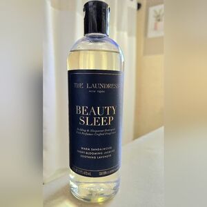 The Laundress Beauty Sleep Detergent 18 Fl OZ Sandlewood, Jasmine, & Lavender